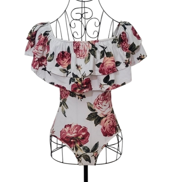 Rue 21 Floral Off-Shoulder Bodysuit - Picture 6 of 7